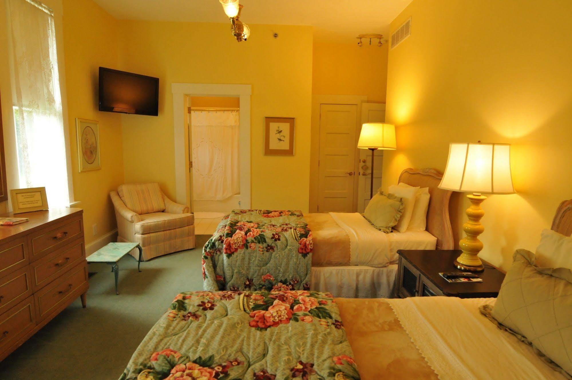 Prairie Bed & Breakfast 2*